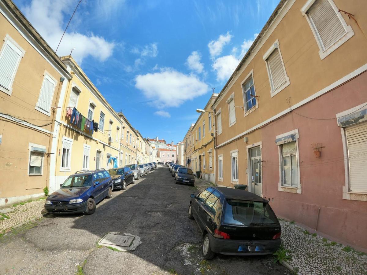 Lisbon T2 Apartment In Typical Villa In Sapadores ליסבון מראה חיצוני תמונה